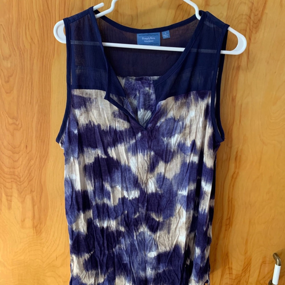 Vera Wang Top